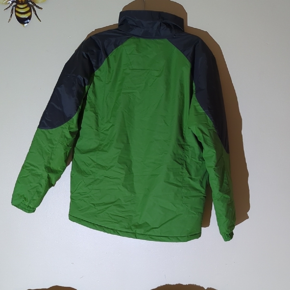 Columbia Vibrant Green and Charcoal Jacket - Picture 12 of 16